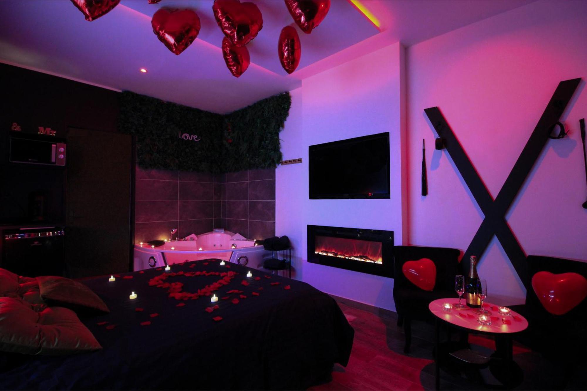Loveroomxspa Bourg-Saint-Christophe Exterior photo