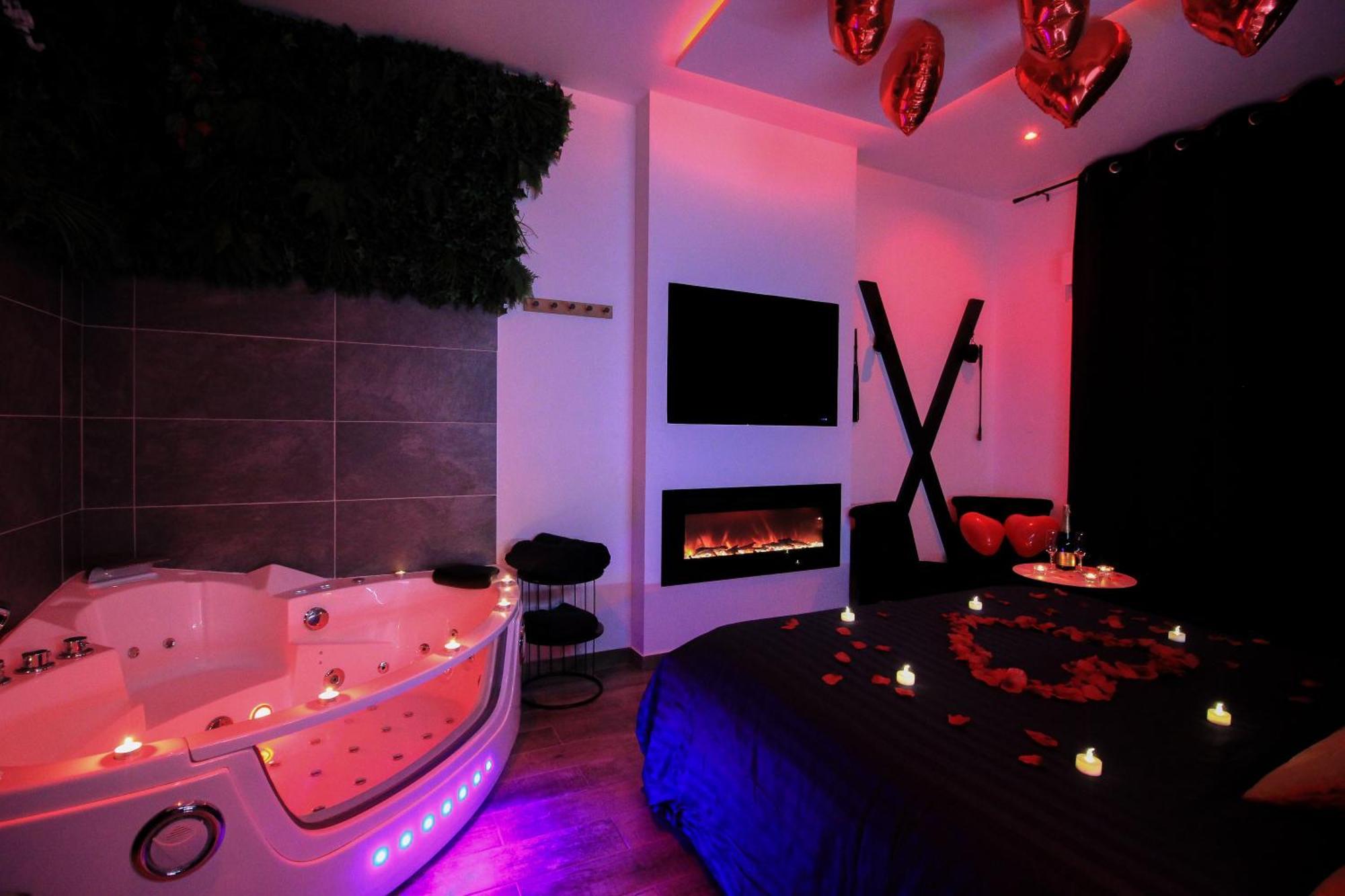 Loveroomxspa Bourg-Saint-Christophe Exterior photo